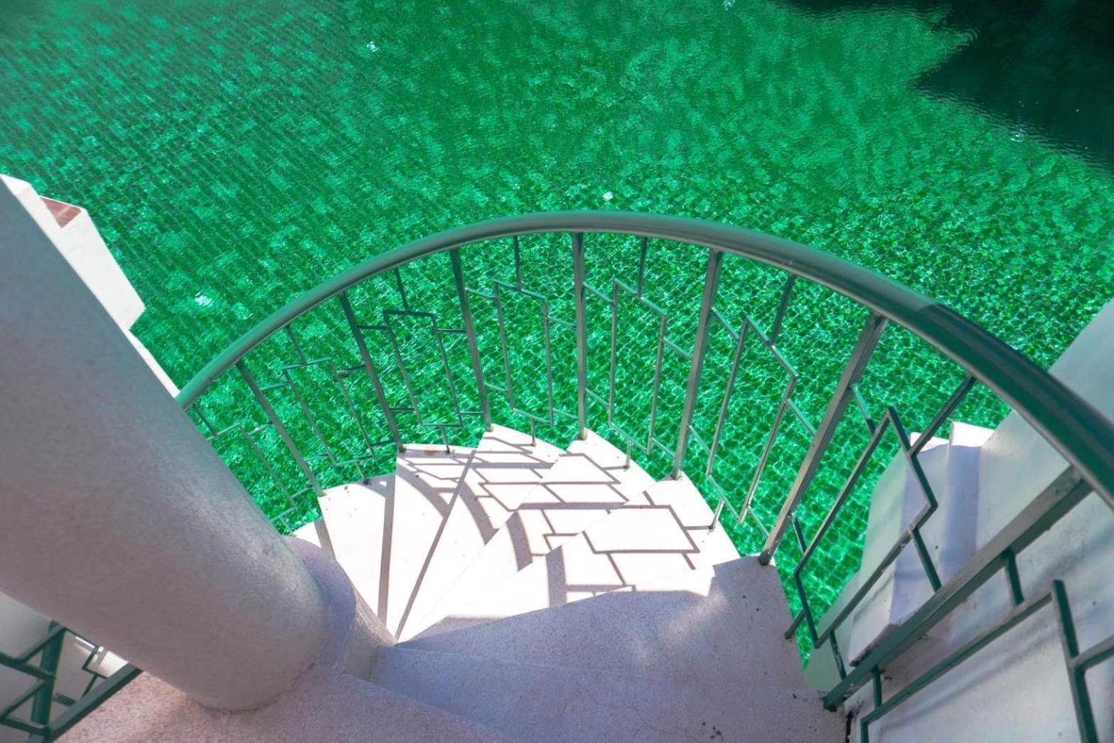 Hotel Supicha Pool Access - Sha